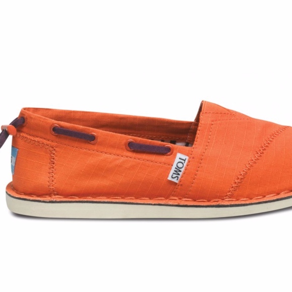 TOMS Shoes - NWOT Toms Orange Bimini Women's Stitchouts